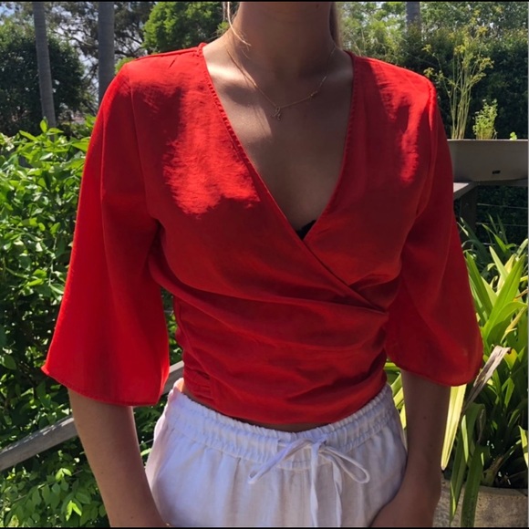 Gorgeous Silky Red Tie Top 🍒 - Picture 1 of 2